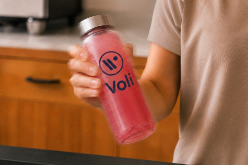 Shake or stir 10–15 seconds. Enjoy.
